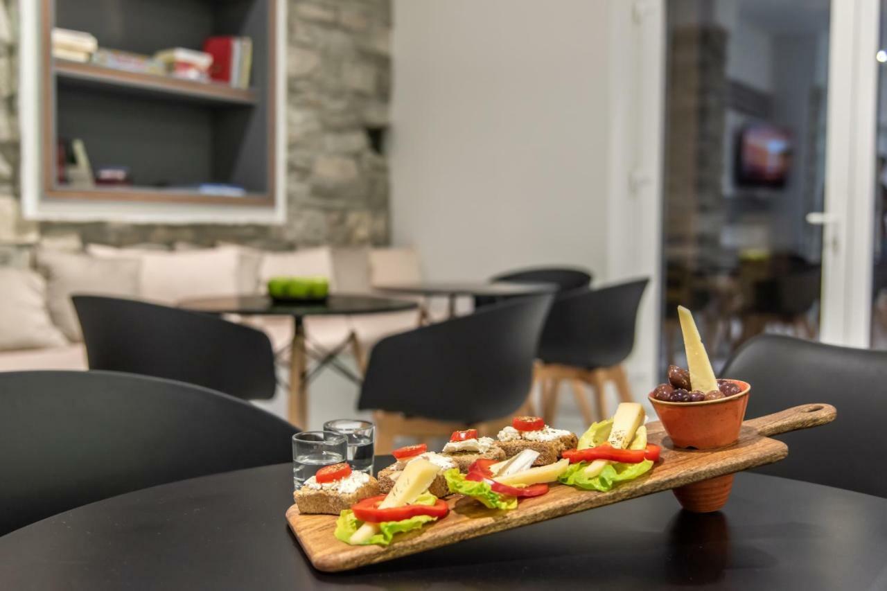 Byzantio City Hotel Tinos Екстер'єр фото